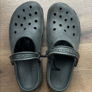 CROCS Black Classic Clog with Heel Strap ! Size 11